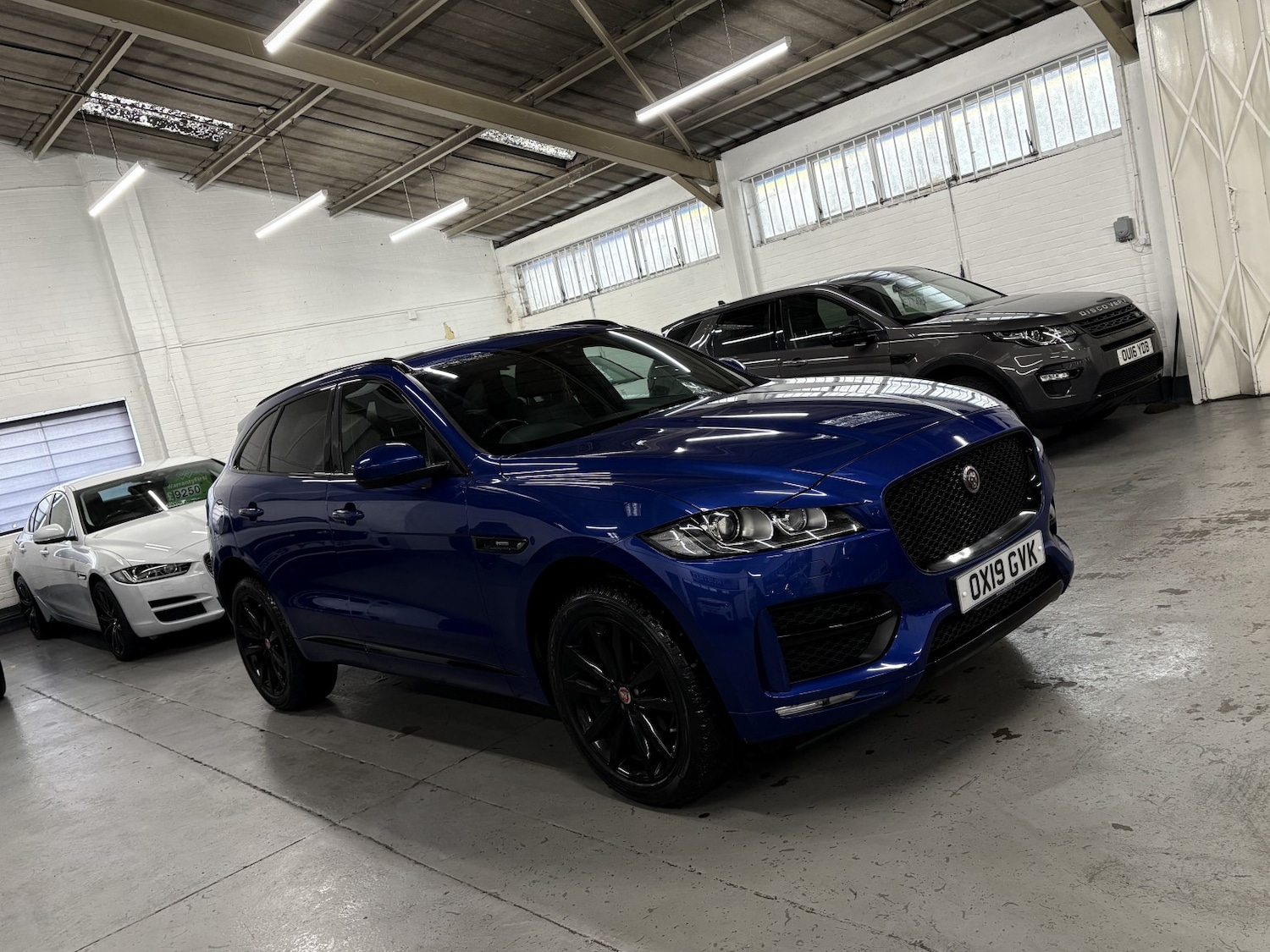 Used Jaguar F-Pace 2019 for sale - 77027883: Photo 14