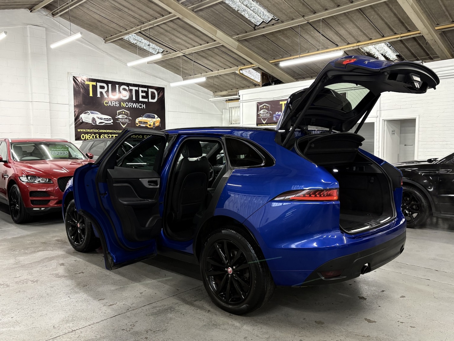 Used Jaguar F-Pace 2019 for sale - 77027883: Photo 23