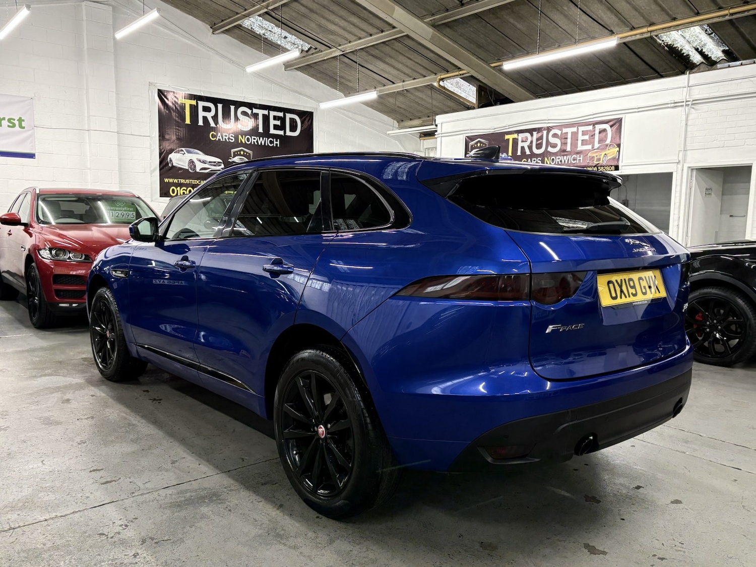 Used Jaguar F-Pace 2019 for sale - 77027883: Photo 3
