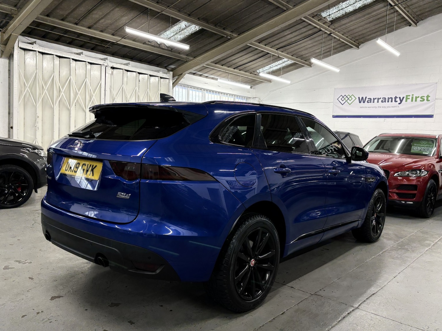 Used Jaguar F-Pace 2019 for sale - 77027883: Photo 4