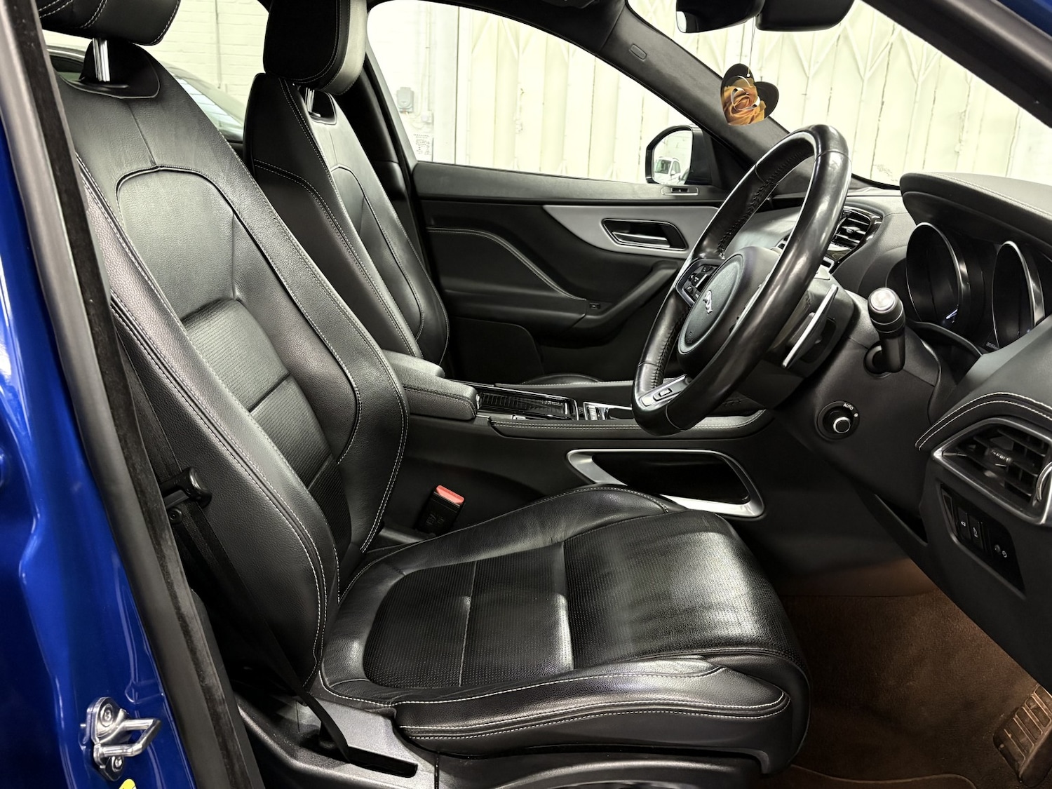 Used Jaguar F-Pace 2019 for sale - 77027883: Photo 42