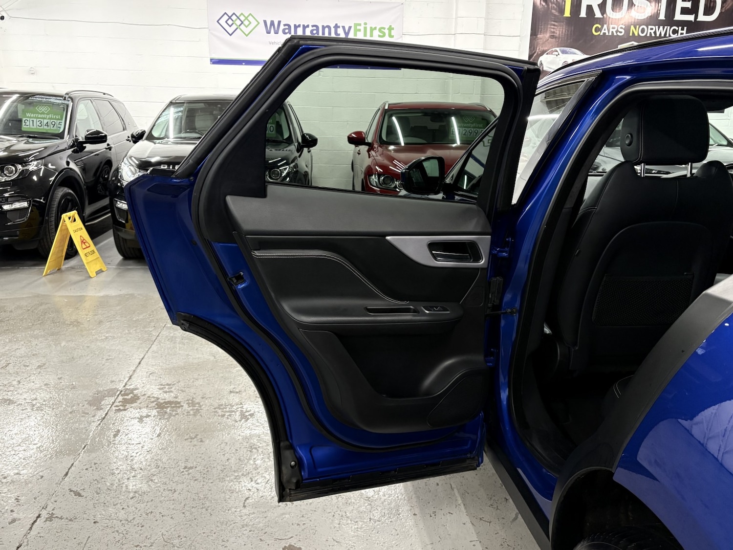 Used Jaguar F-Pace 2019 for sale - 77027883: Photo 66