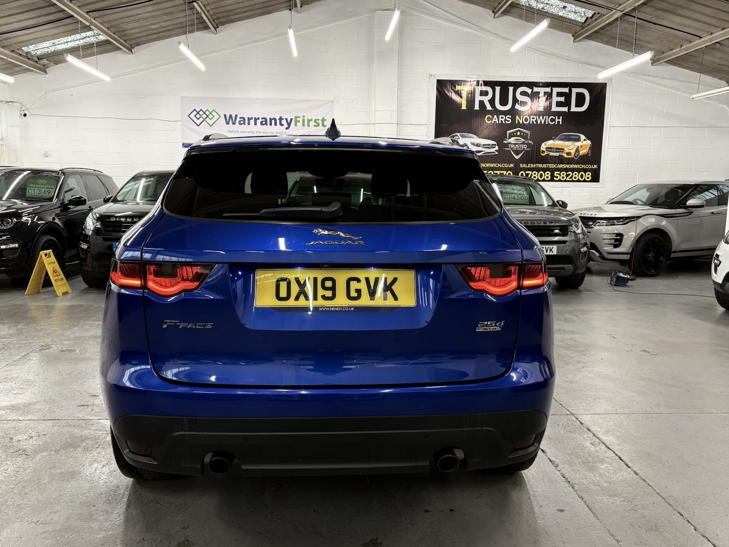 Used Jaguar F-Pace 2019 for sale - 77027883: Photo 8