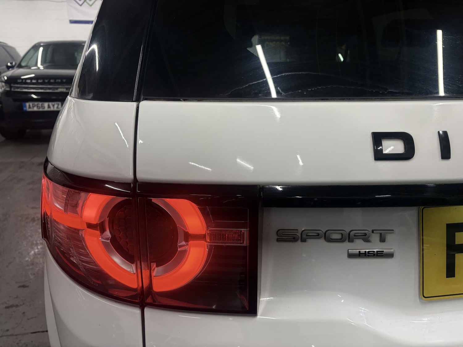 Used Land Rover Discovery Sport 2017 for sale - 77028010: Photo 15