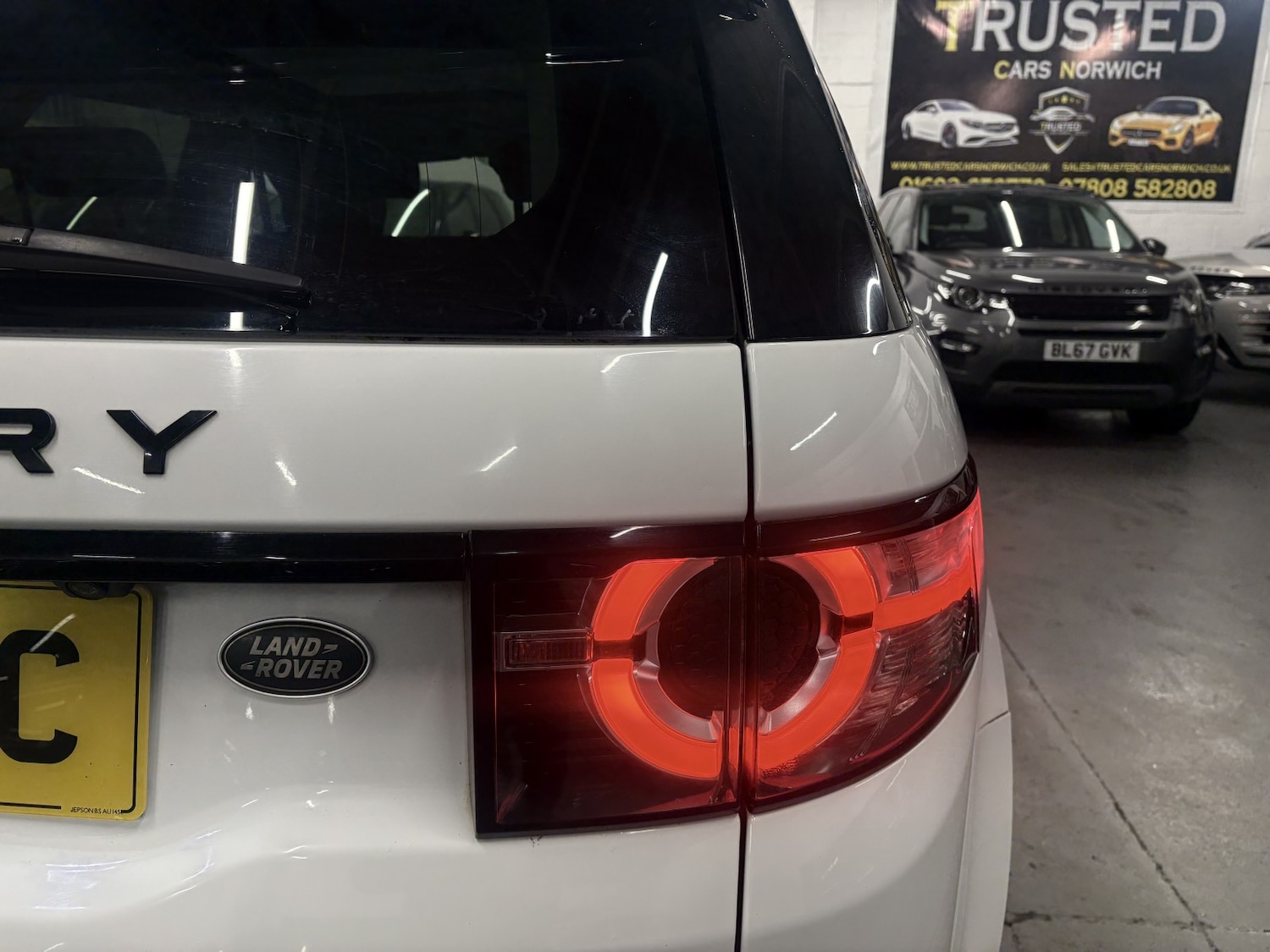 Used Land Rover Discovery Sport 2017 for sale - 77028010: Photo 16