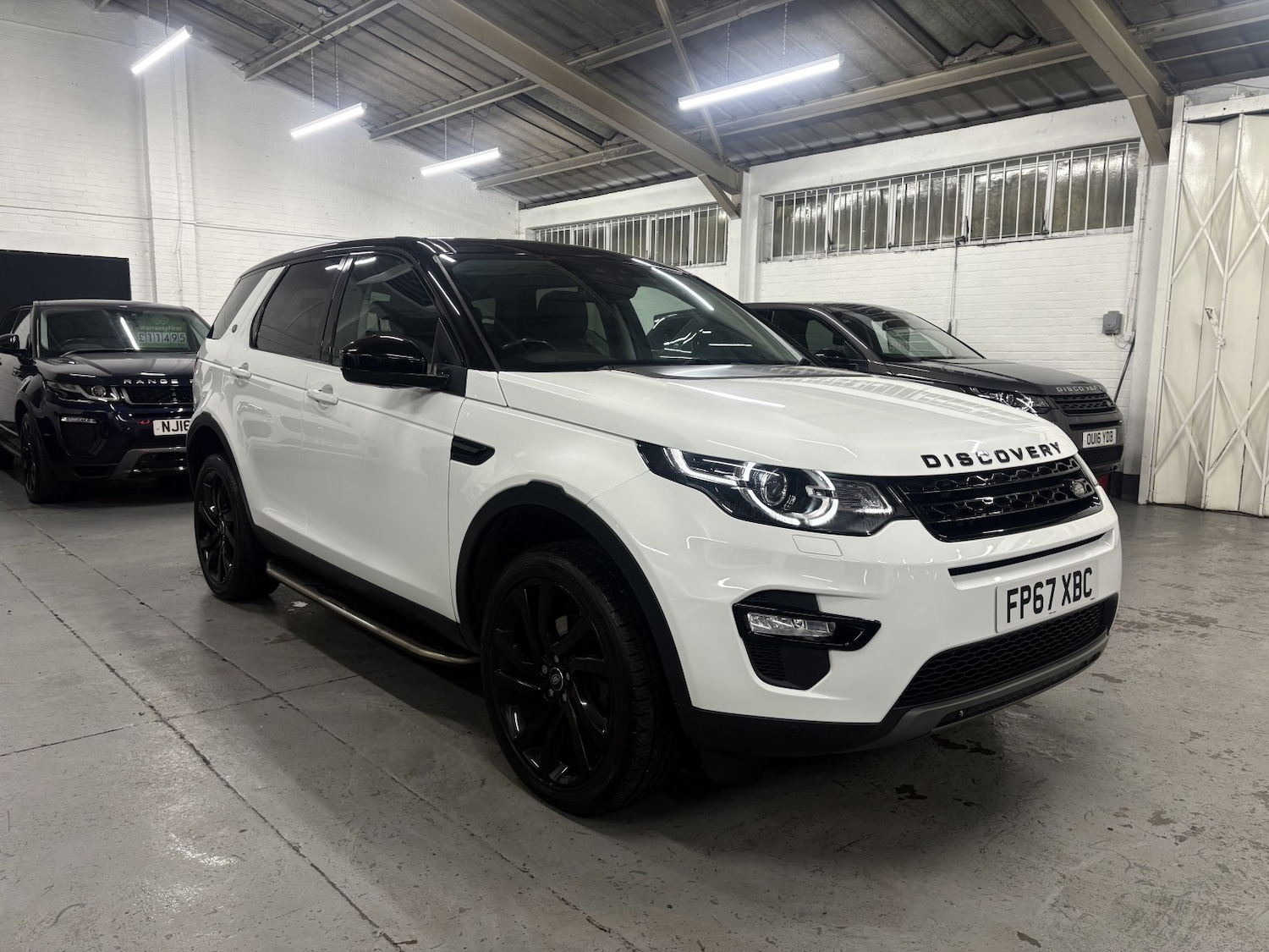 Used Land Rover Discovery Sport 2017 for sale - 77028010: Photo 3