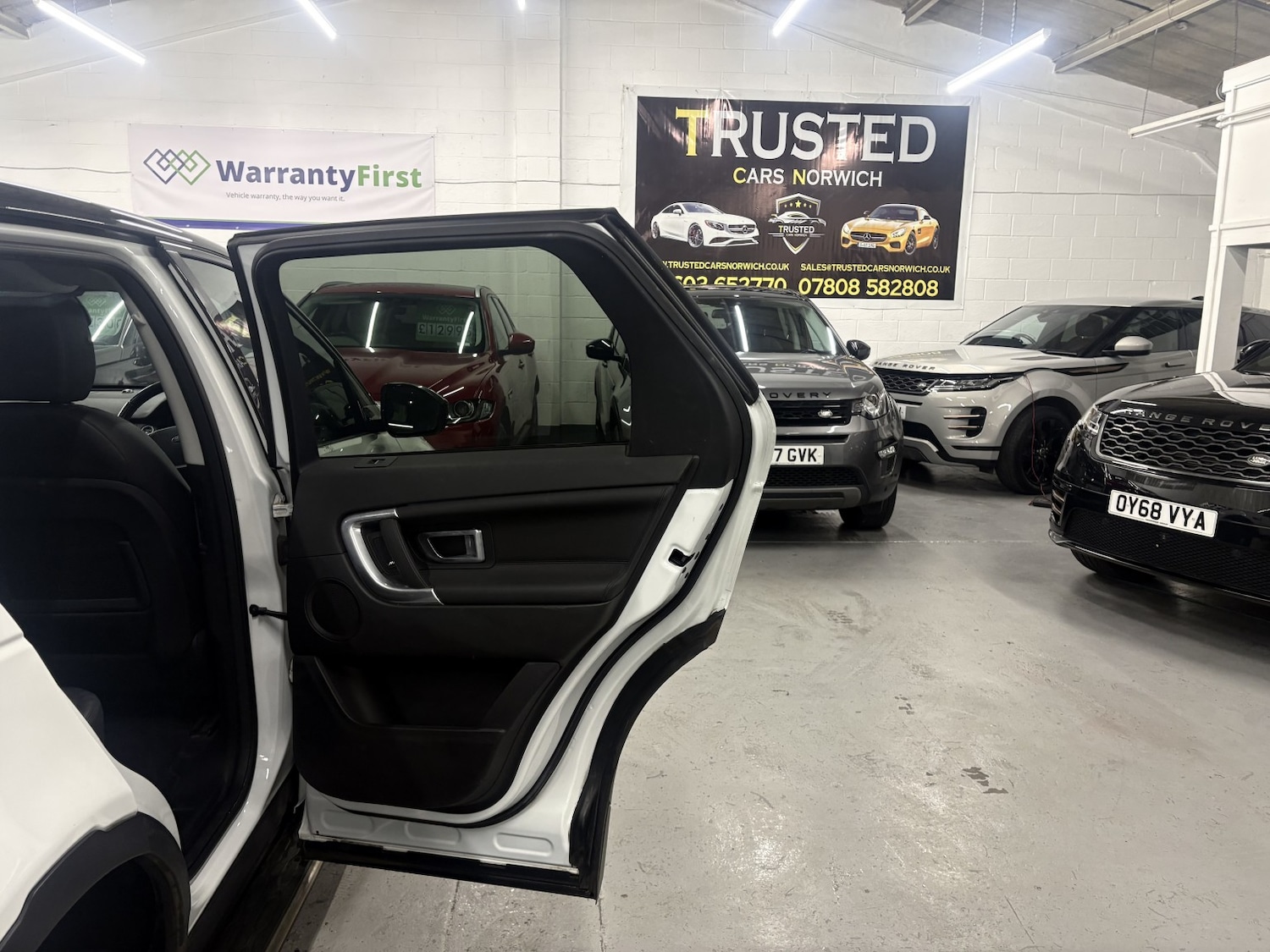 Used Land Rover Discovery Sport 2017 for sale - 77028010: Photo 46