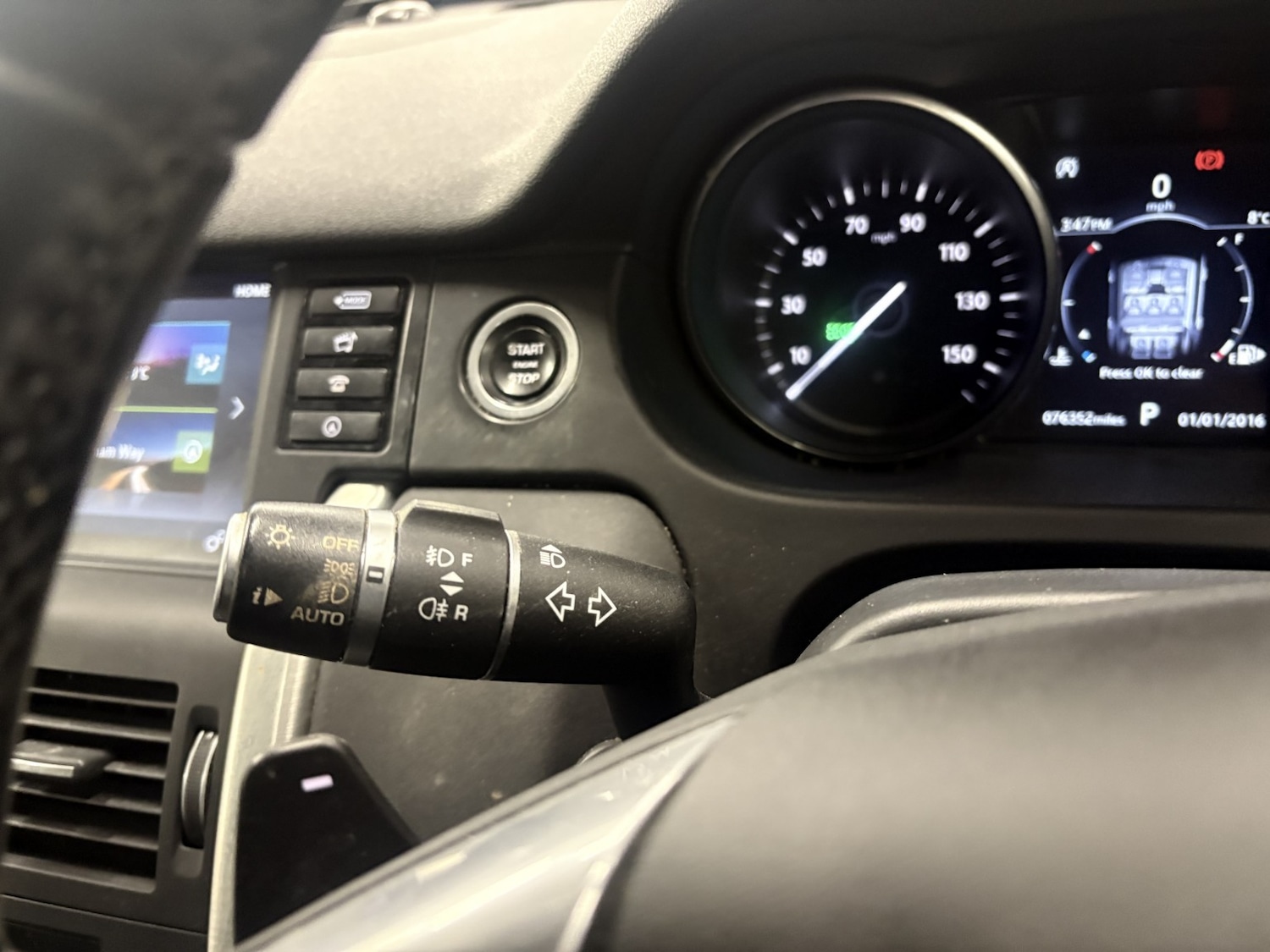 Used Land Rover Discovery Sport 2017 for sale - 77028010: Photo 63