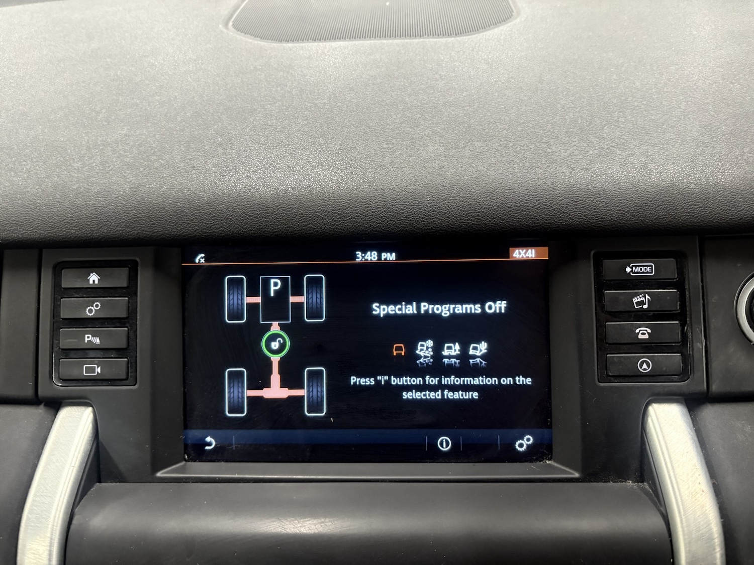 Used Land Rover Discovery Sport 2017 for sale - 77028010: Photo 70