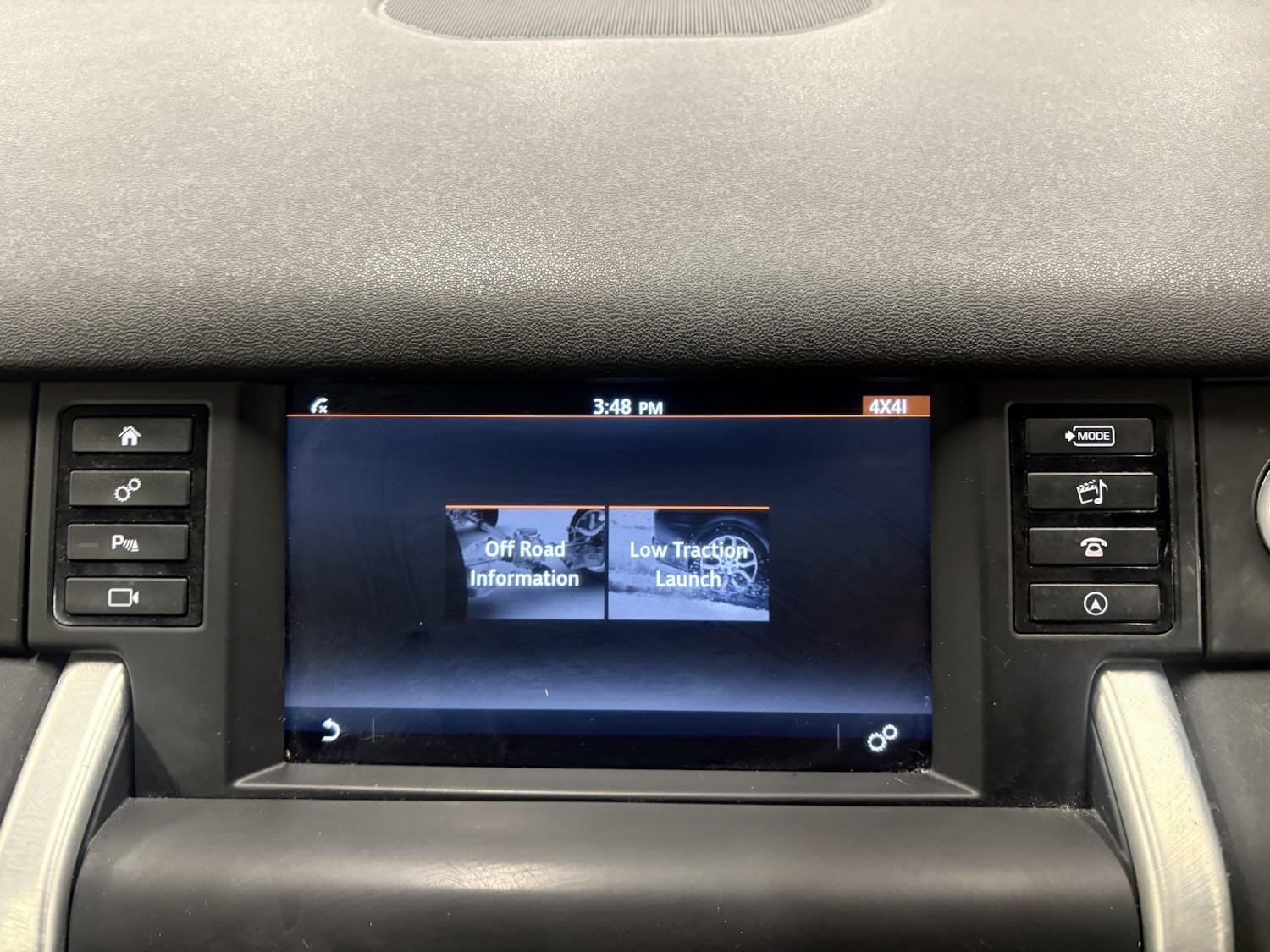 Used Land Rover Discovery Sport 2017 for sale - 77028010: Photo 71