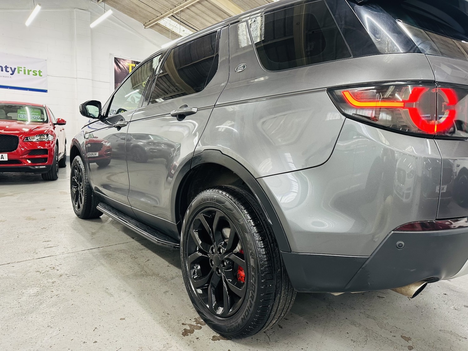 Used Land Rover Discovery Sport 2018 for sale - 77991602: Photo 15