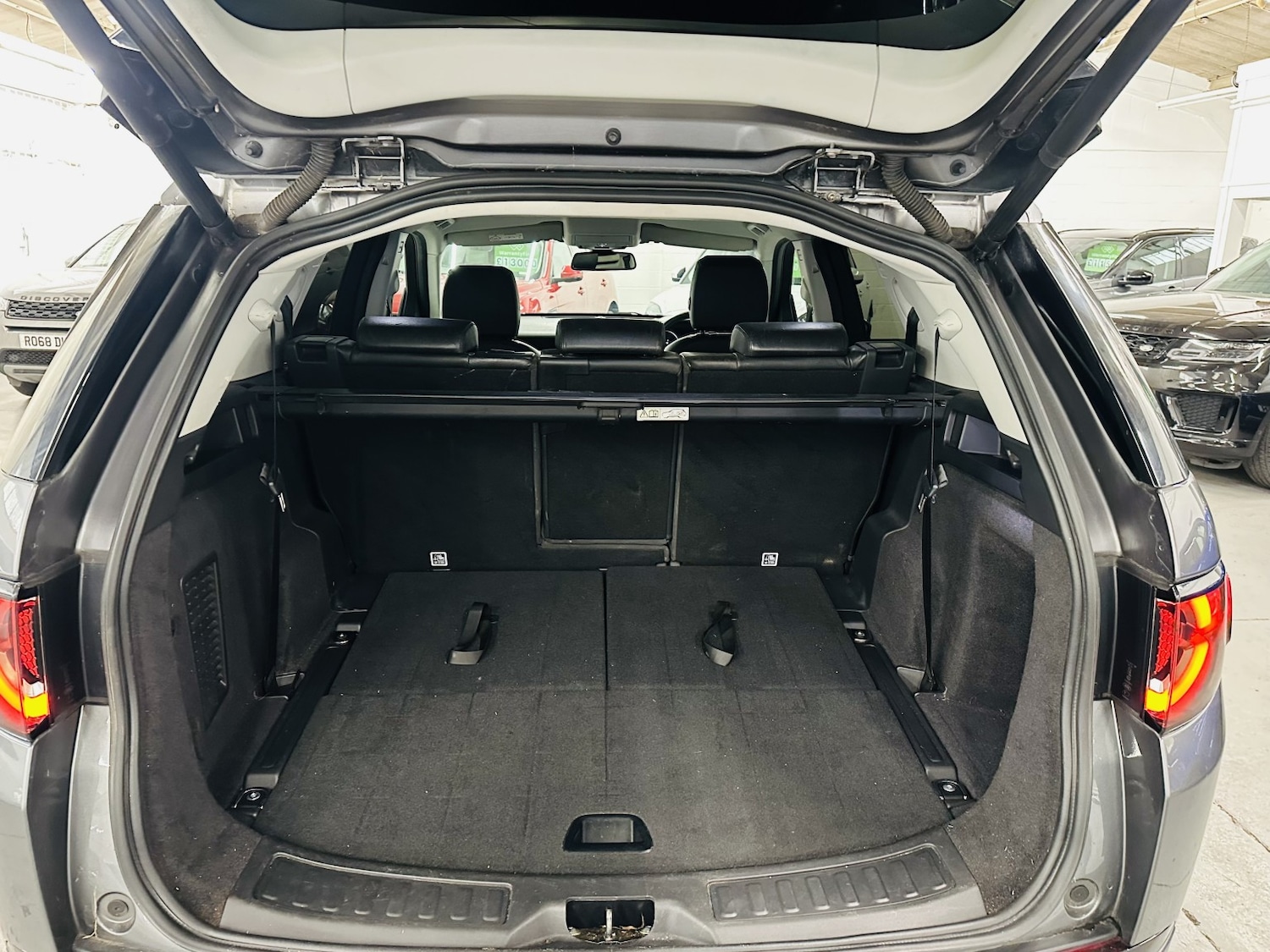 Used Land Rover Discovery Sport 2018 for sale - 77991602: Photo 16