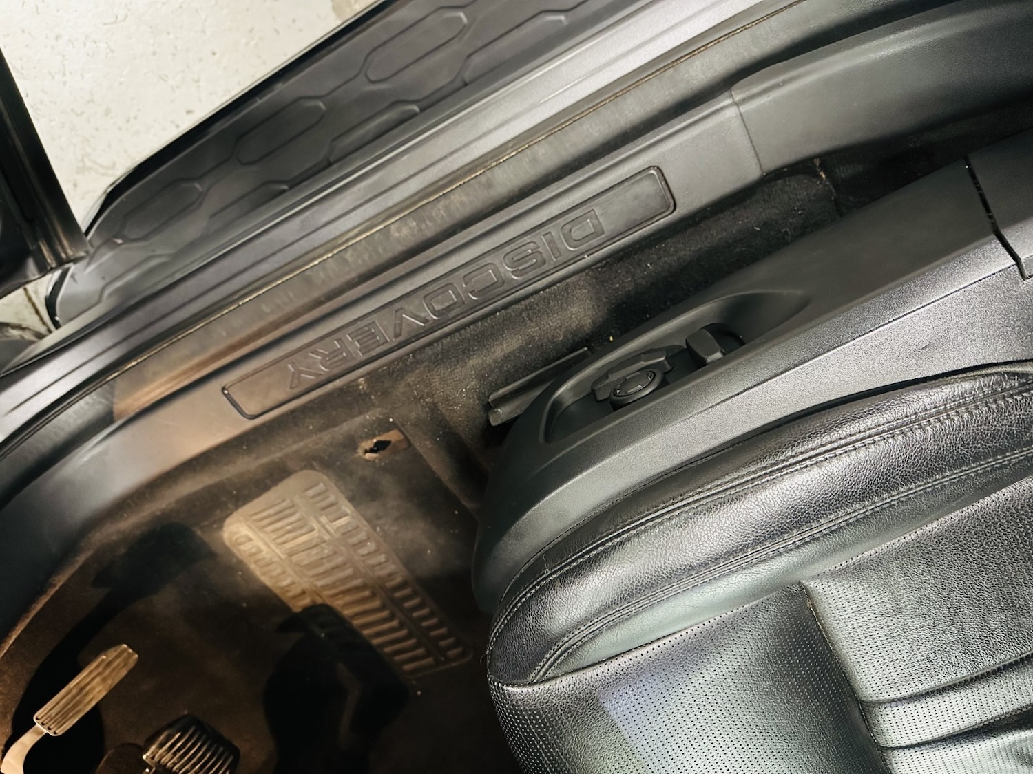 Used Land Rover Discovery Sport 2018 for sale - 77991602: Photo 32