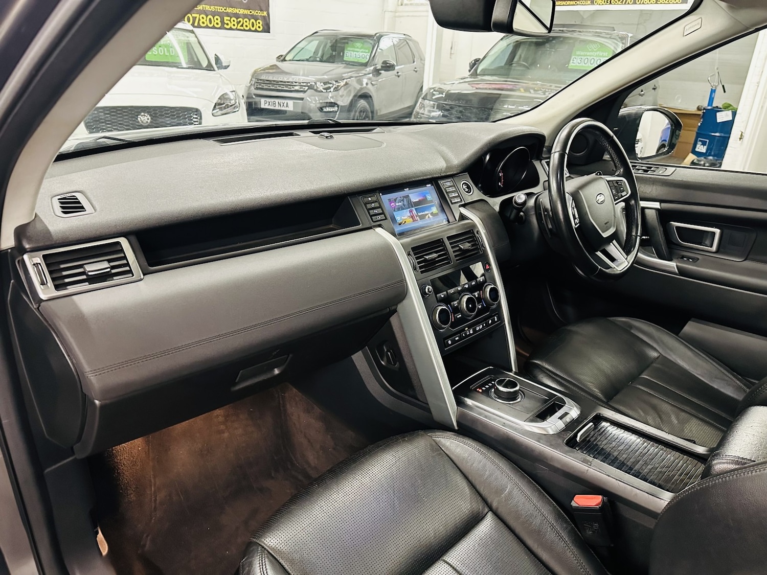 Used Land Rover Discovery Sport 2018 for sale - 77991602: Photo 39