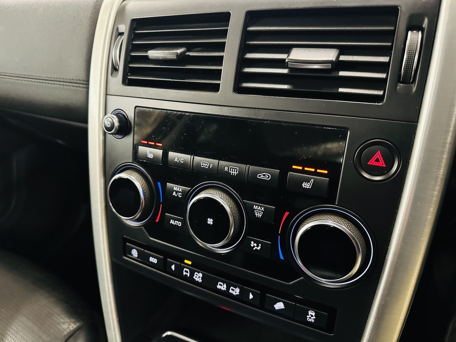 Used Land Rover Discovery Sport 2018 for sale - 77991602: Photo 57