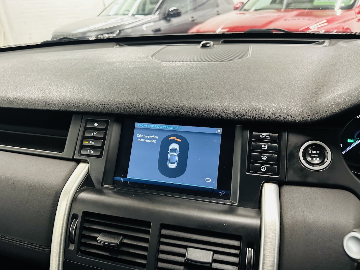 Used Land Rover Discovery Sport 2018 for sale - 77991602: Photo 70