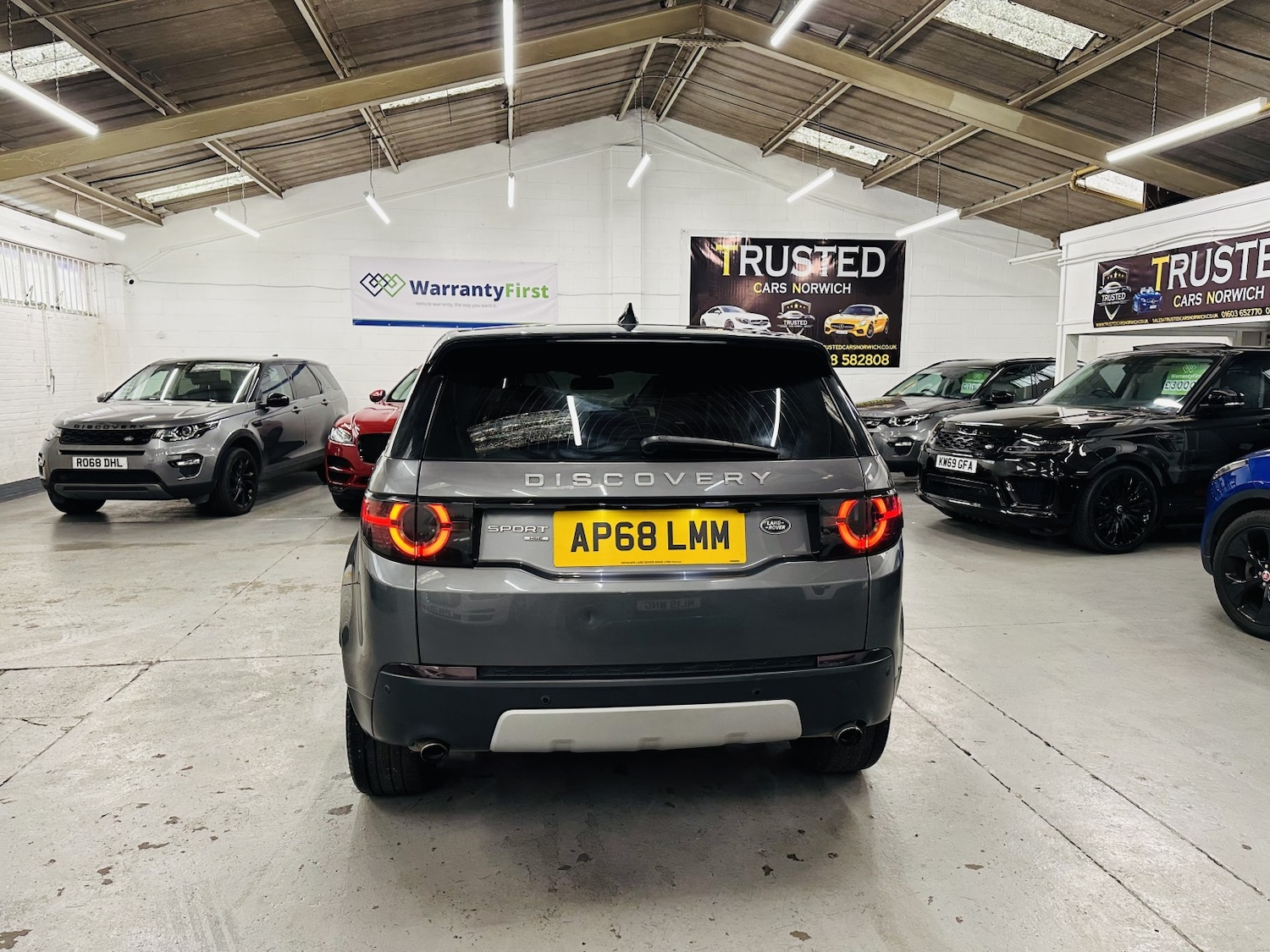 Used Land Rover Discovery Sport 2018 for sale - 77991602: Photo 8