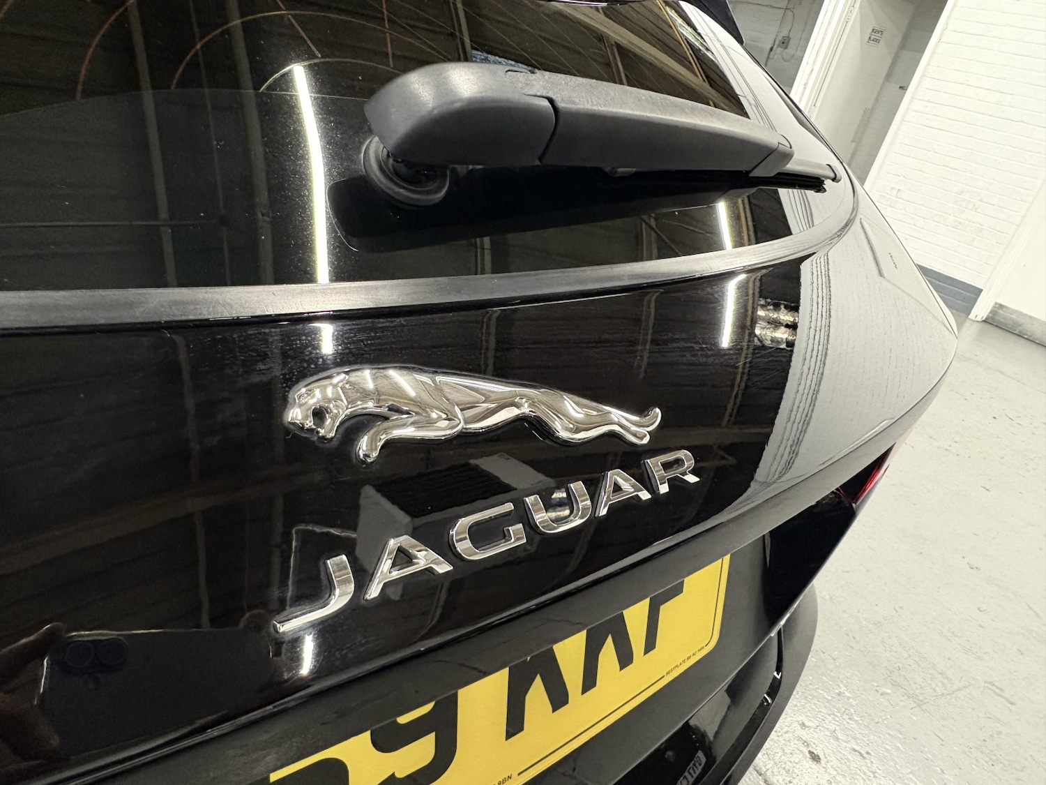 Used Jaguar E-Pace 2019 for sale - 76863812: Photo 25