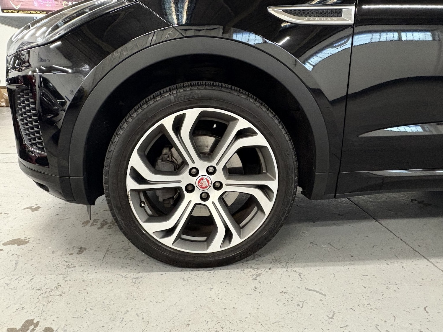 Used Jaguar E-Pace 2019 for sale - 76863812: Photo 31