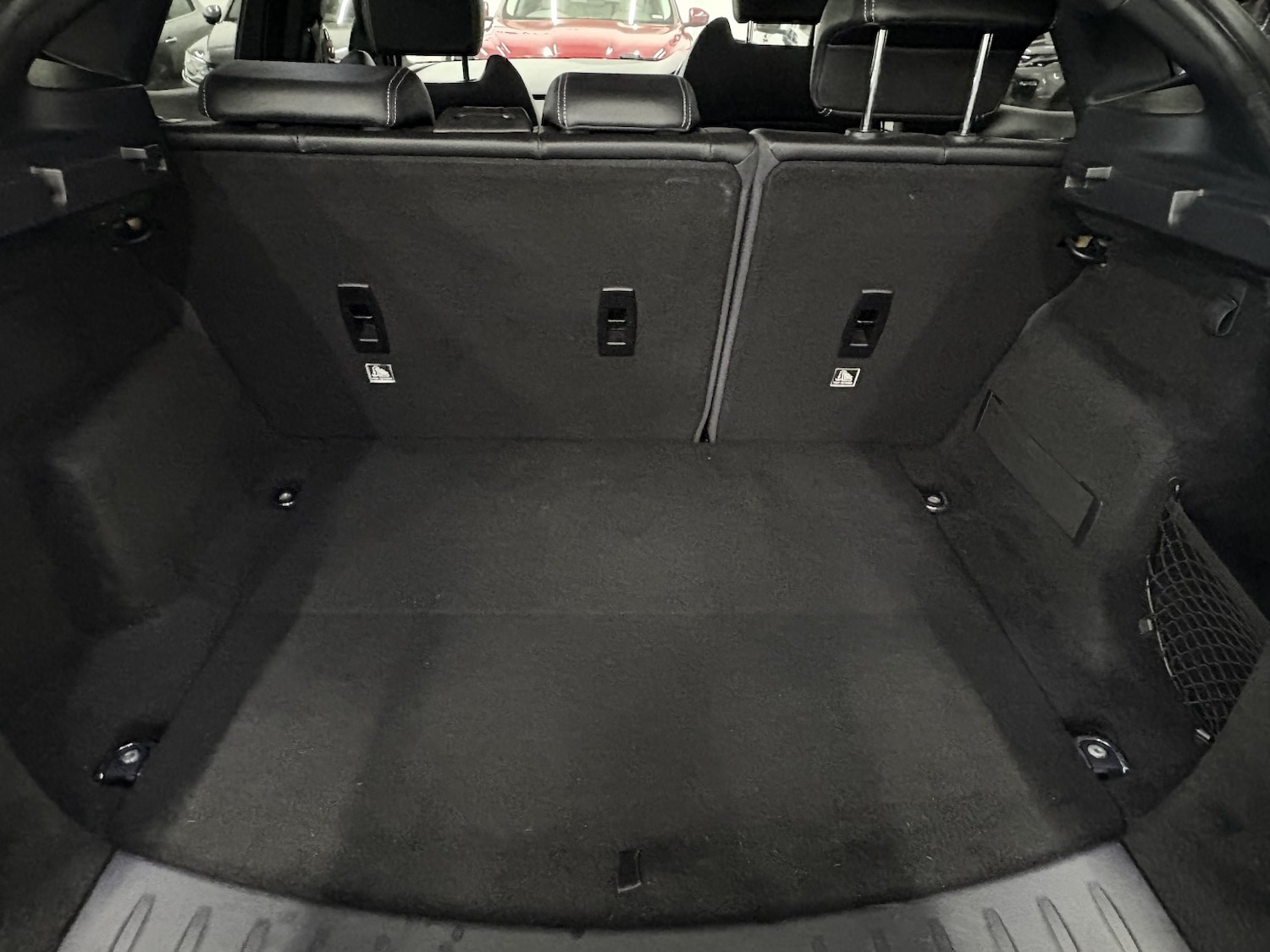 Used Jaguar E-Pace 2019 for sale - 76863812: Photo 34