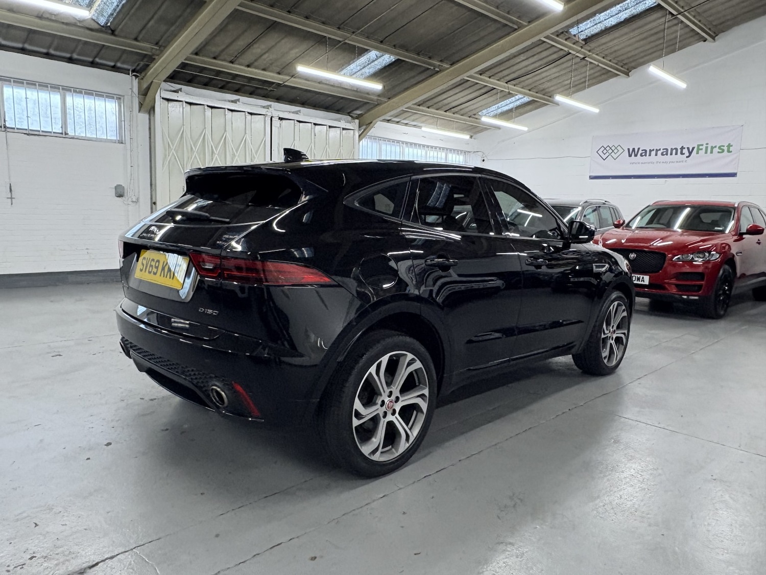 Used Jaguar E-Pace 2019 for sale - 76863812: Photo 5