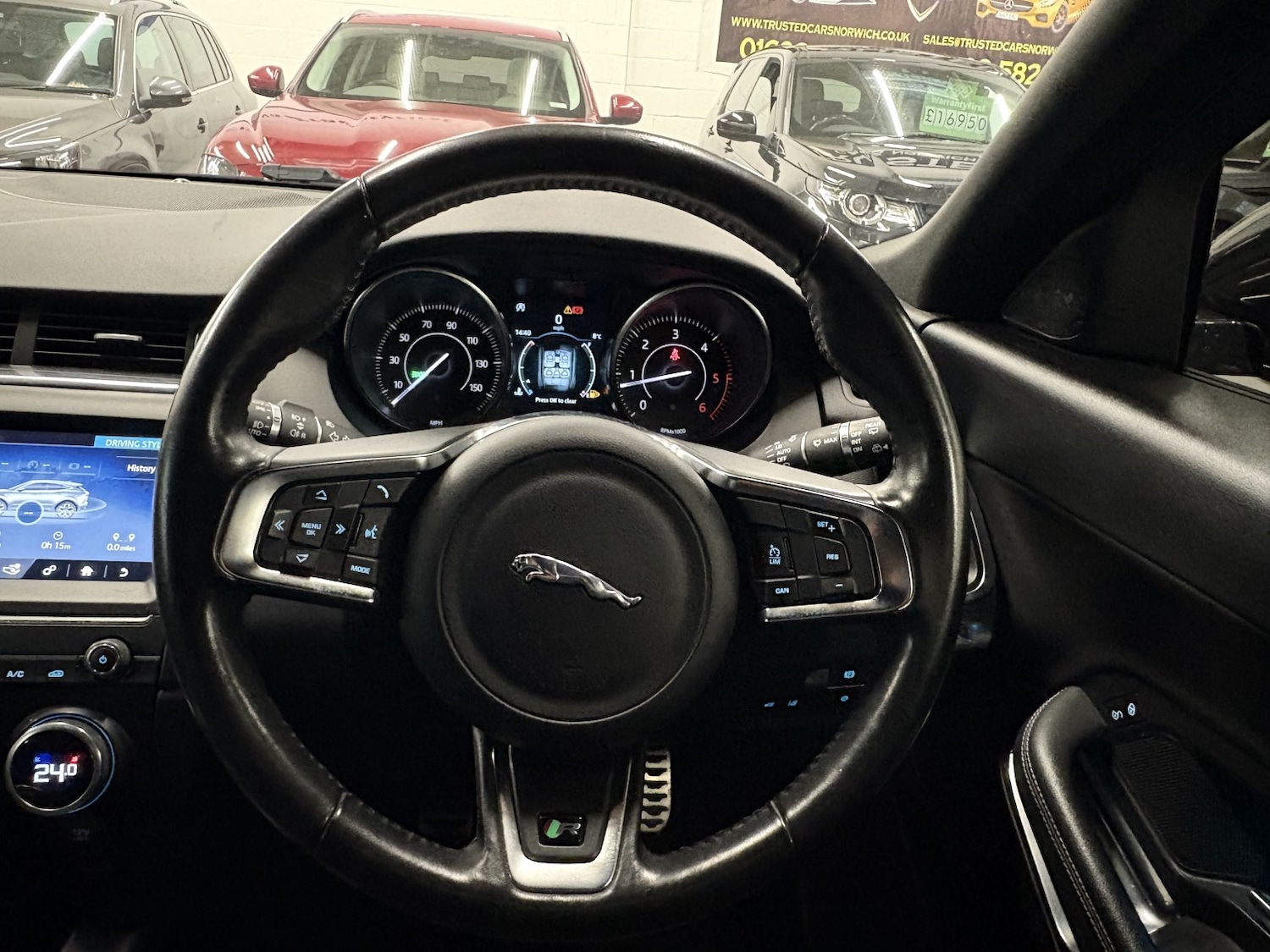 Used Jaguar E-Pace 2019 for sale - 76863812: Photo 65