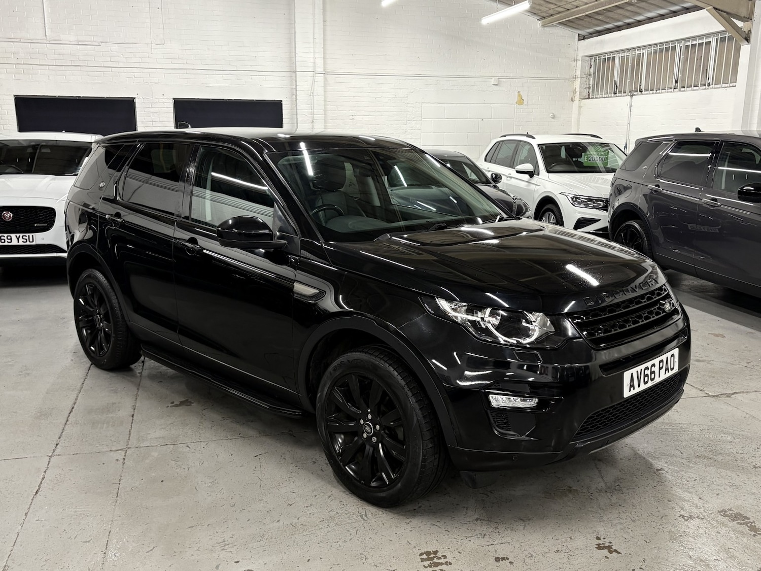 Used Land Rover Discovery Sport 2016 for sale - 77027914: Photo 17