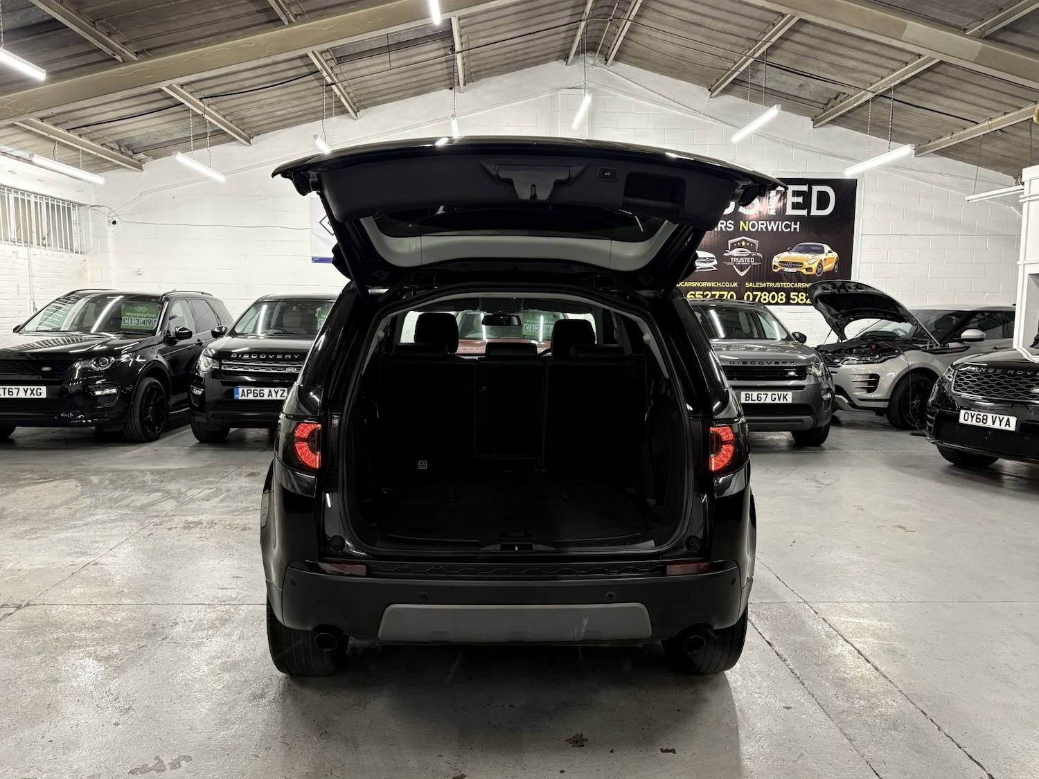 Used Land Rover Discovery Sport 2016 for sale - 77027914: Photo 19