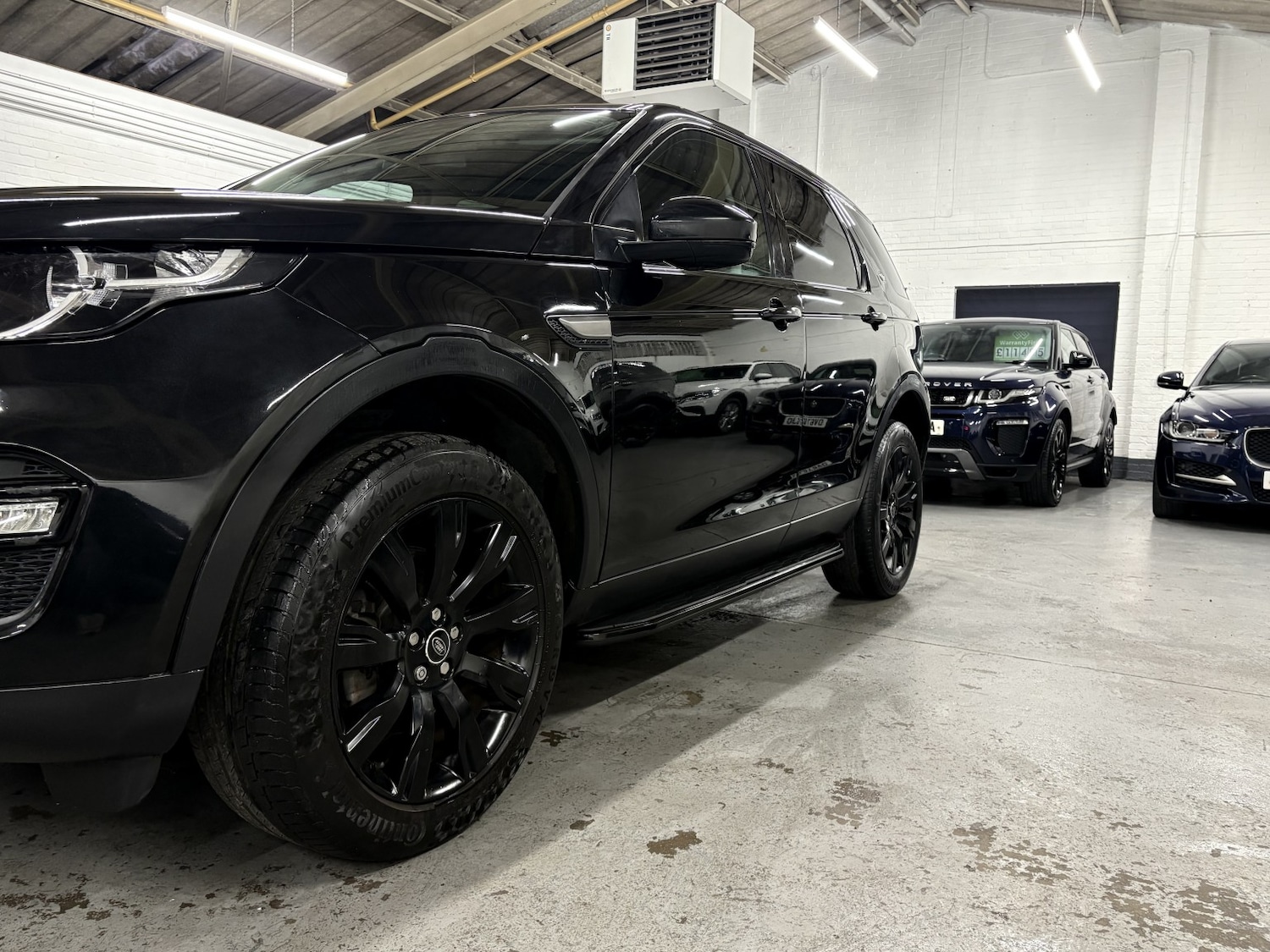 Used Land Rover Discovery Sport 2016 for sale - 77027914: Photo 30