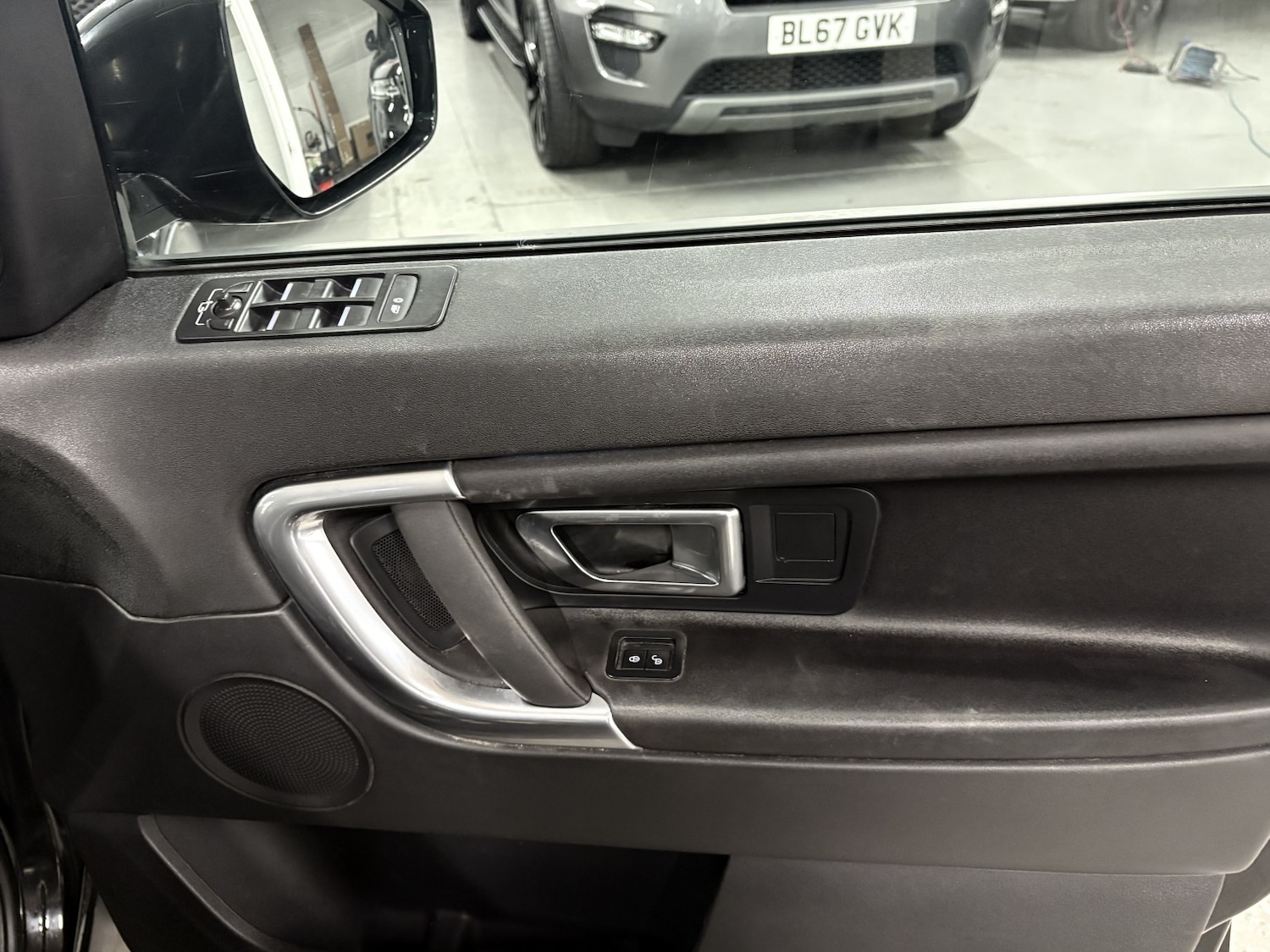 Used Land Rover Discovery Sport 2016 for sale - 77027914: Photo 39