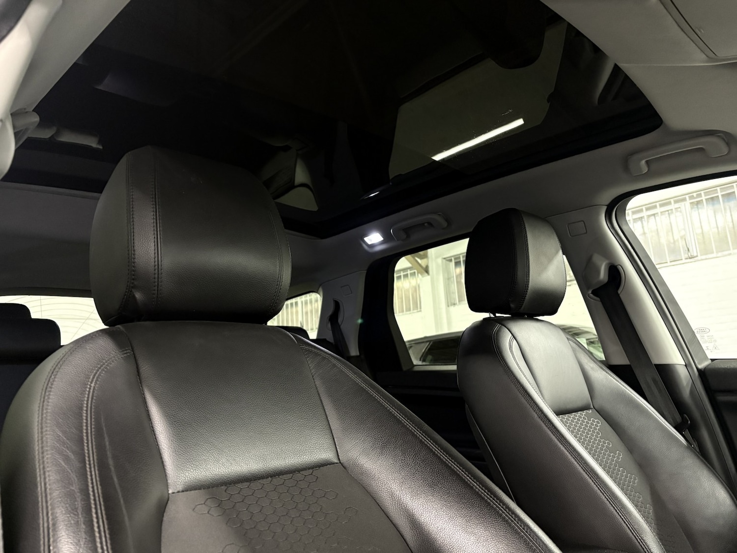 Used Land Rover Discovery Sport 2016 for sale - 77027914: Photo 47