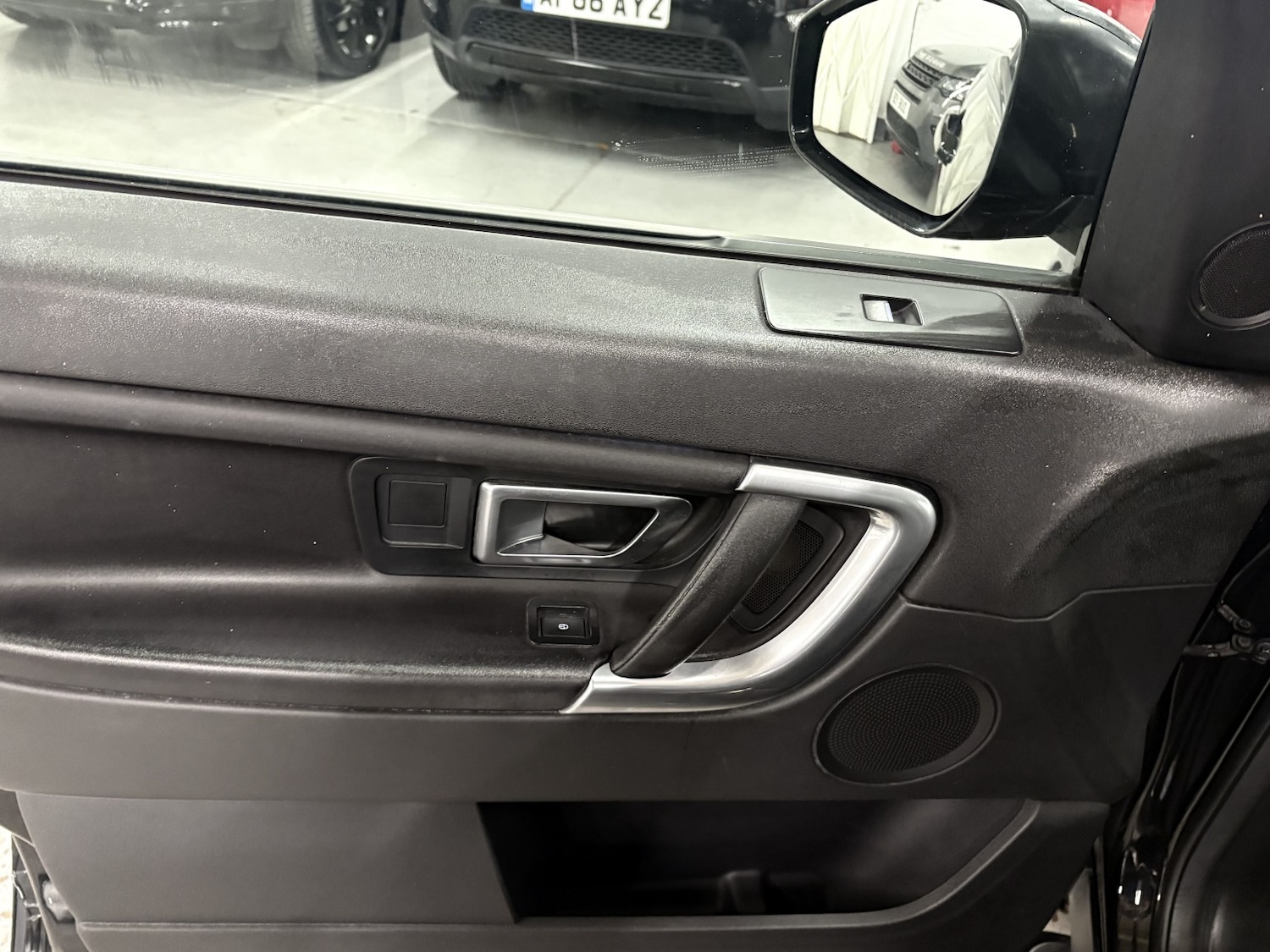 Used Land Rover Discovery Sport 2016 for sale - 77027914: Photo 49