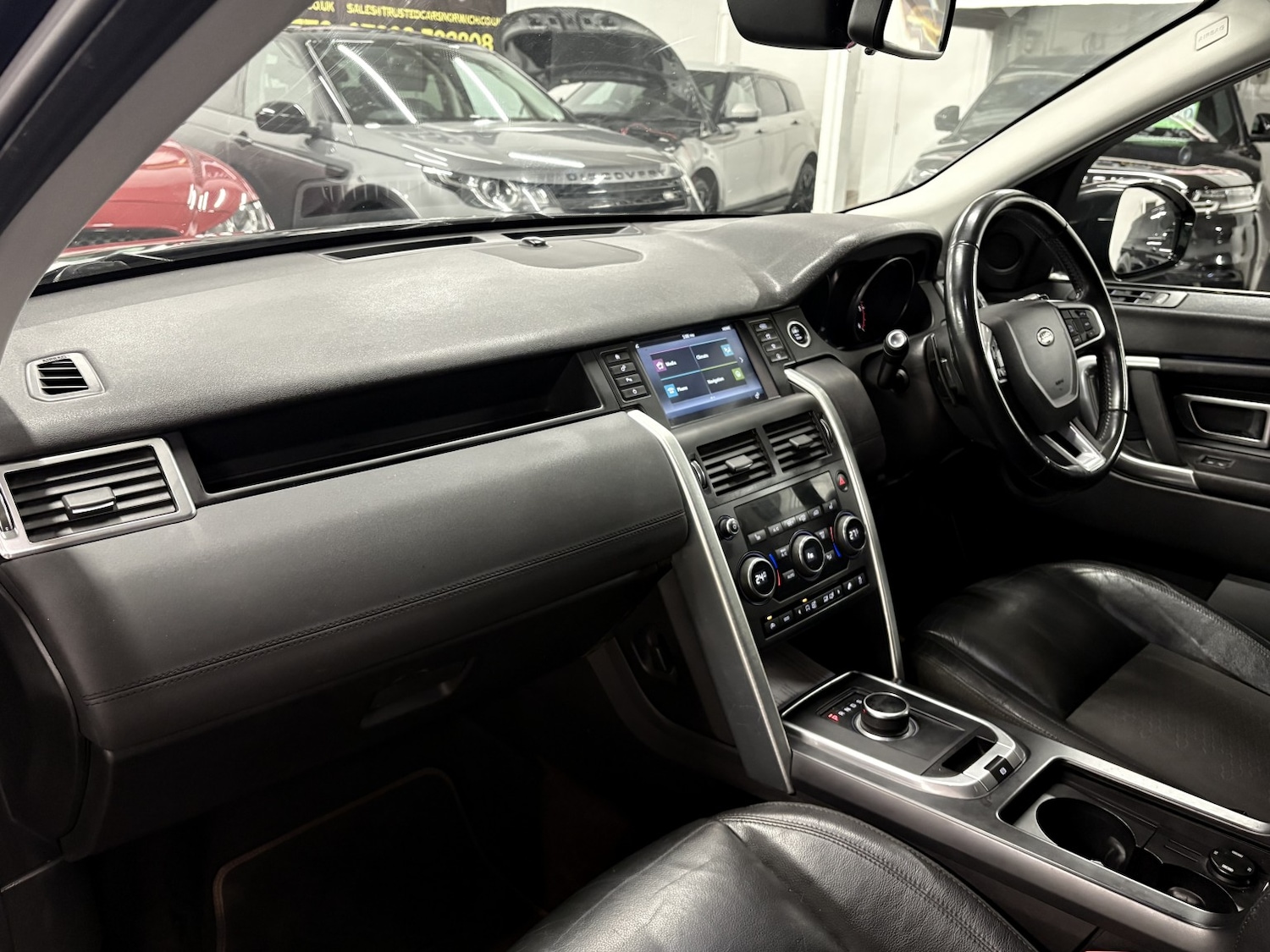 Used Land Rover Discovery Sport 2016 for sale - 77027914: Photo 51