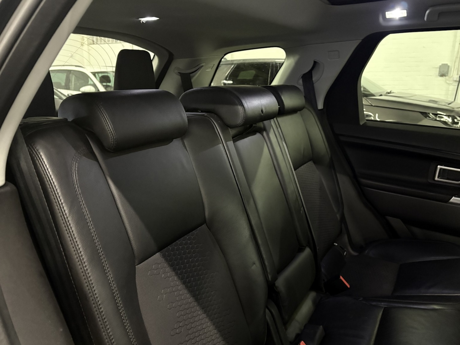 Used Land Rover Discovery Sport 2016 for sale - 77027914: Photo 60