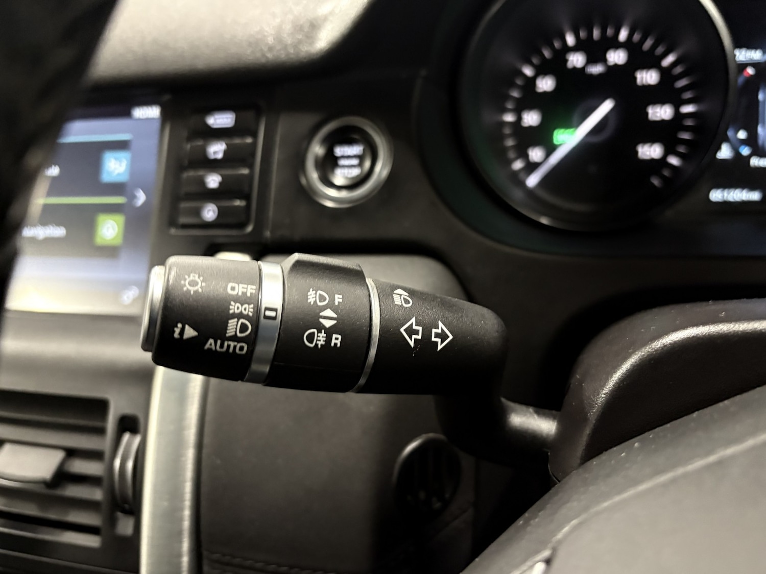 Used Land Rover Discovery Sport 2016 for sale - 77027914: Photo 75