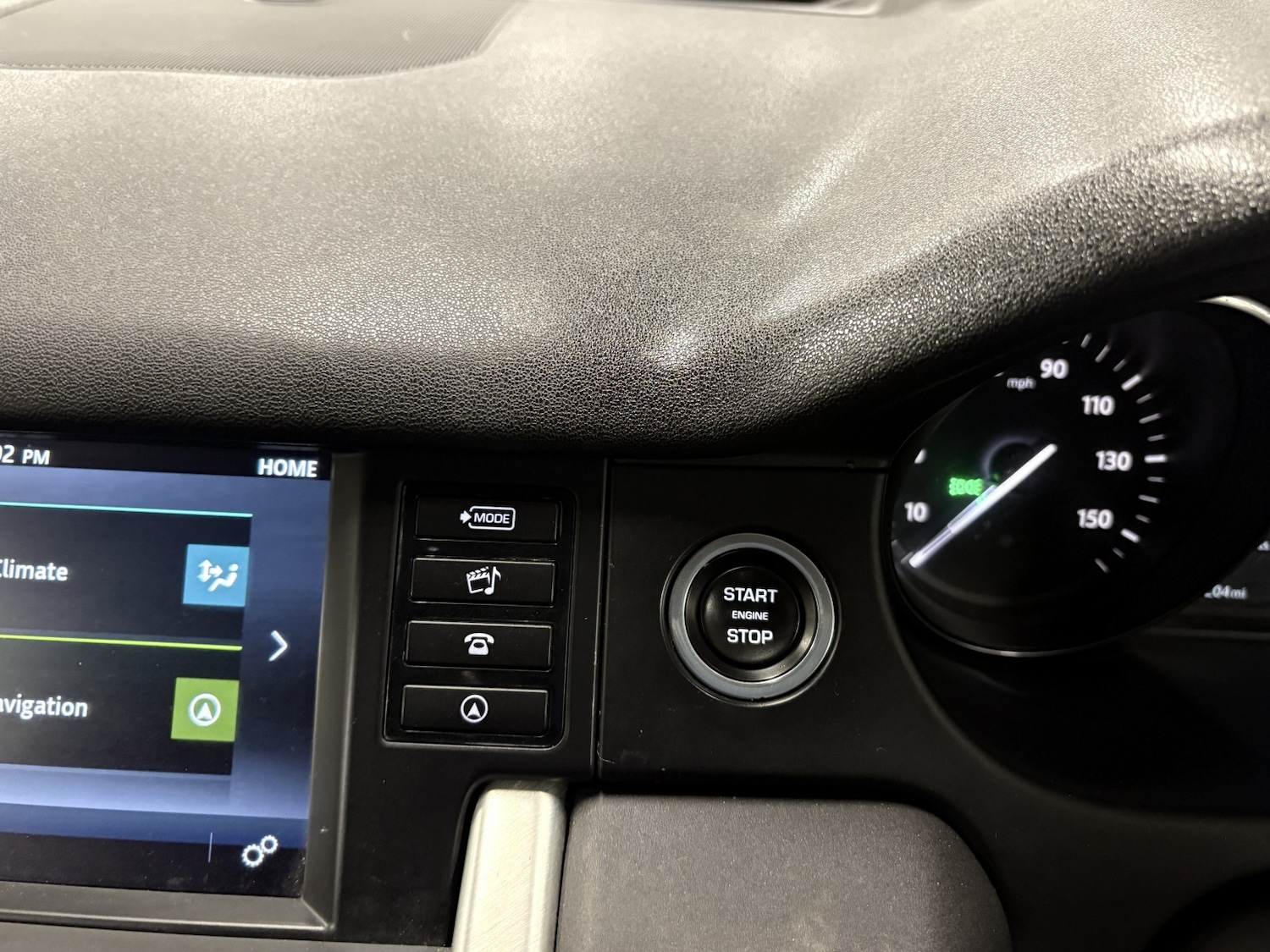 Used Land Rover Discovery Sport 2016 for sale - 77027914: Photo 80