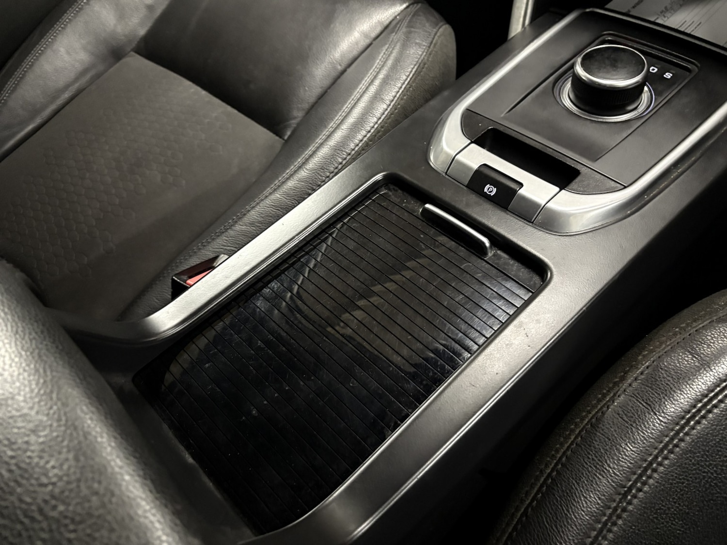 Used Land Rover Discovery Sport 2016 for sale - 77027914: Photo 83