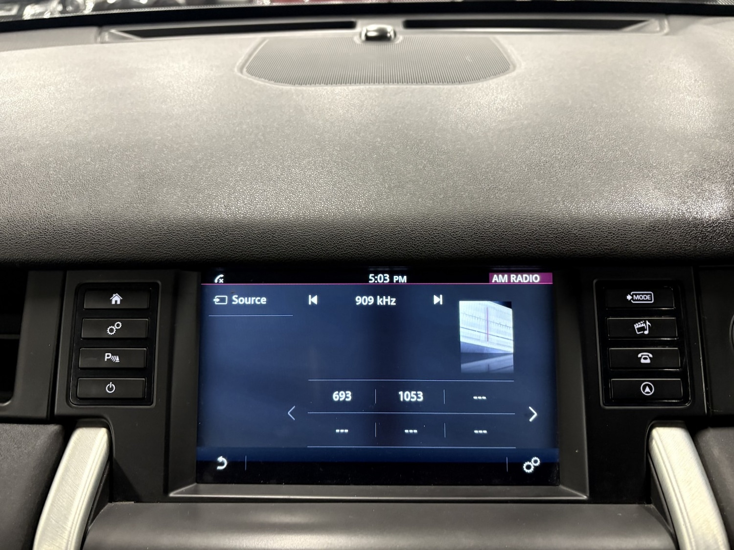 Used Land Rover Discovery Sport 2016 for sale - 77027914: Photo 84