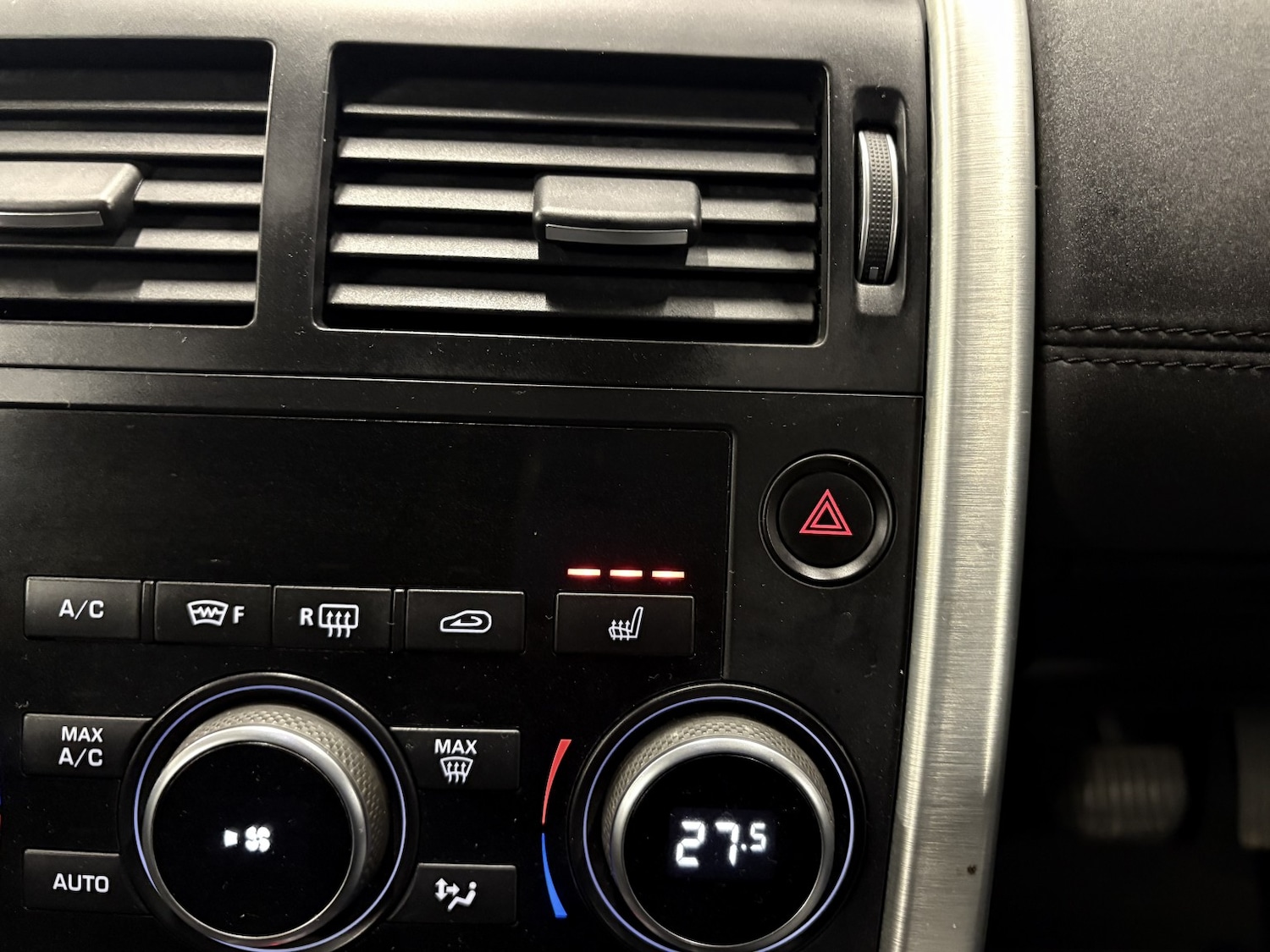 Used Land Rover Discovery Sport 2016 for sale - 77027914: Photo 85