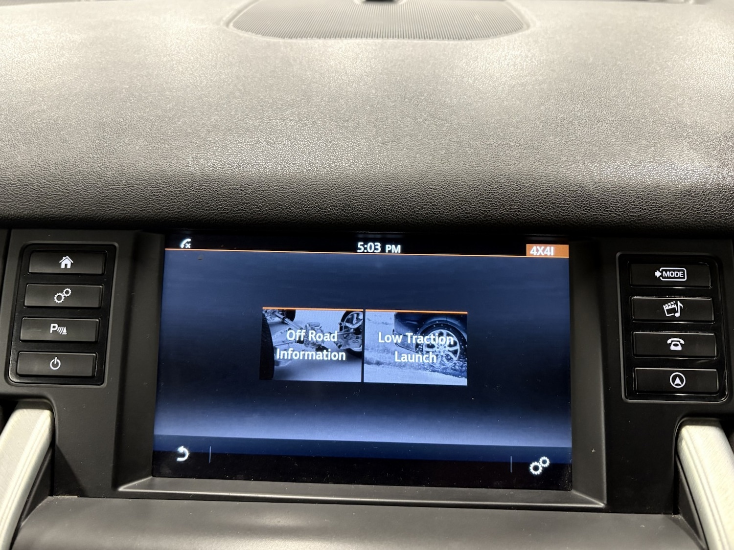 Used Land Rover Discovery Sport 2016 for sale - 77027914: Photo 90