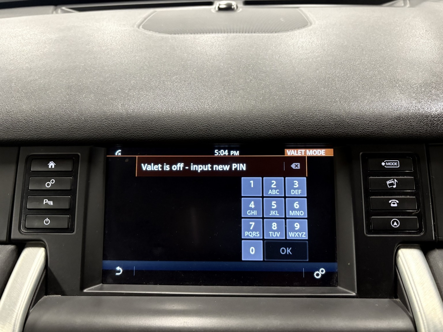 Used Land Rover Discovery Sport 2016 for sale - 77027914: Photo 93