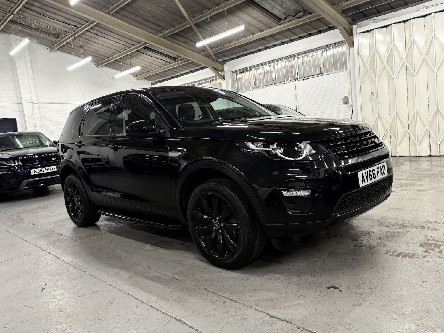 Used Land Rover Discovery Sport 2016 for sale - 77027914: Photo 98