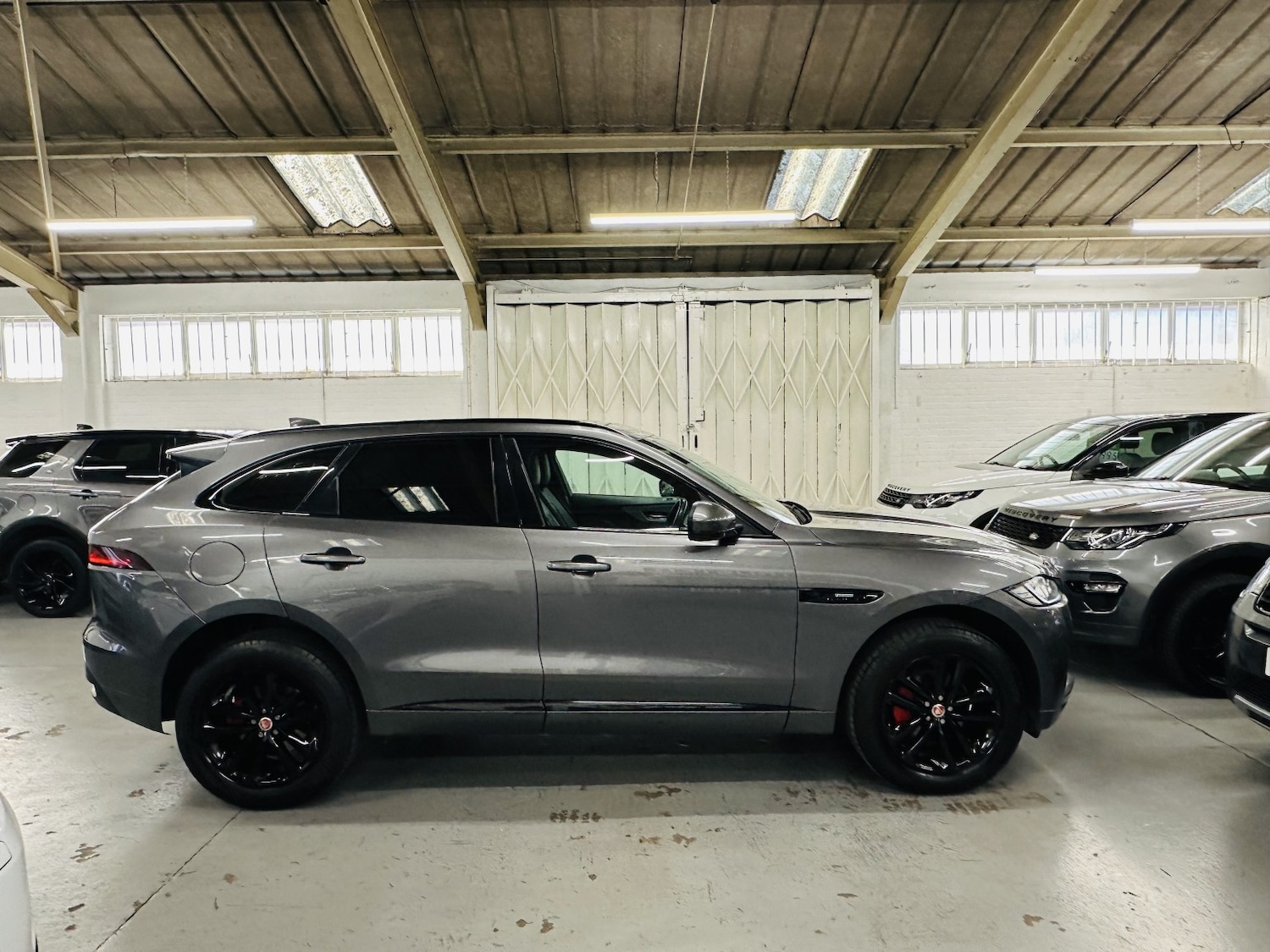 Used Jaguar F-Pace 2019 for sale - 78182977: Photo 11