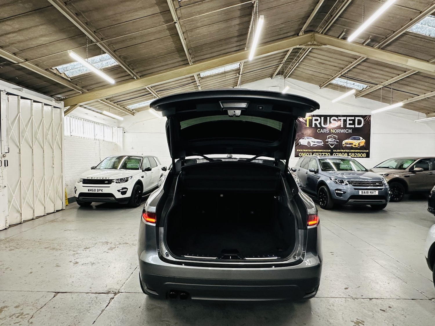 Used Jaguar F-Pace 2019 for sale - 78182977: Photo 13