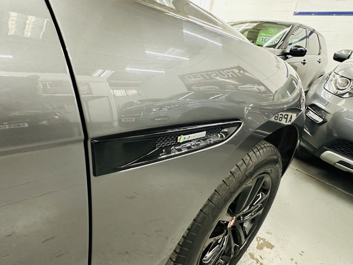 Used Jaguar F-Pace 2019 for sale - 78182977: Photo 18