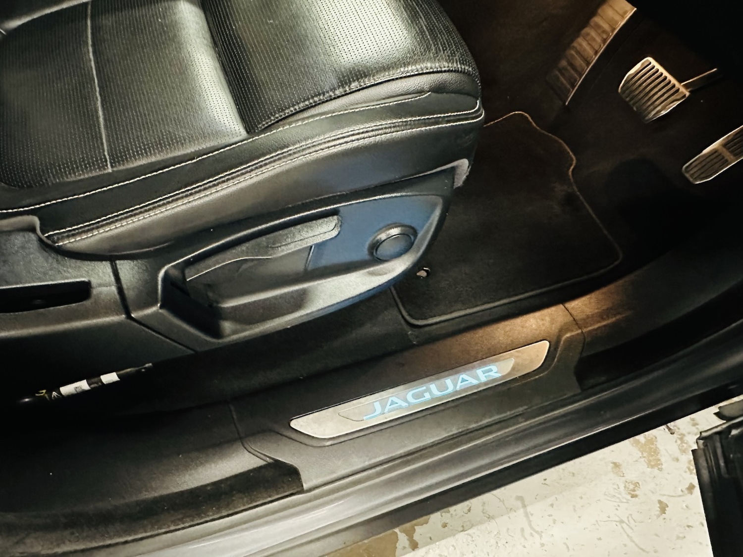 Used Jaguar F-Pace 2019 for sale - 78182977: Photo 30