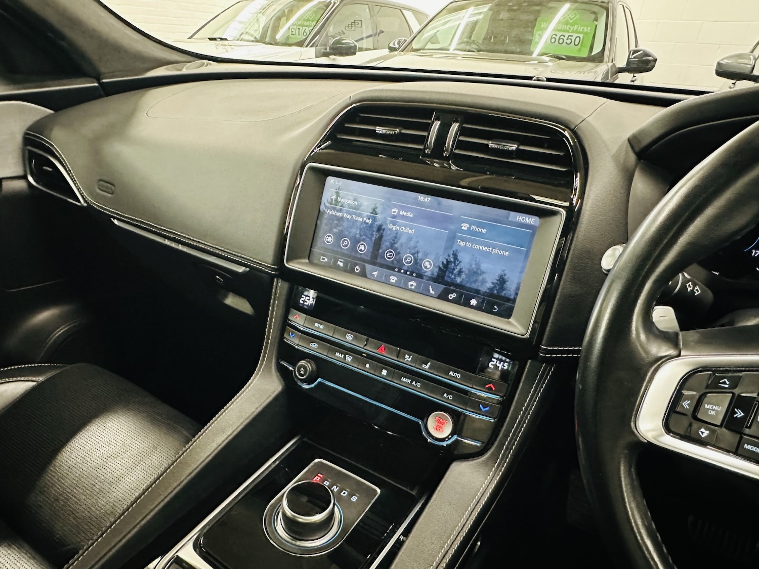 Used Jaguar F-Pace 2019 for sale - 78182977: Photo 65