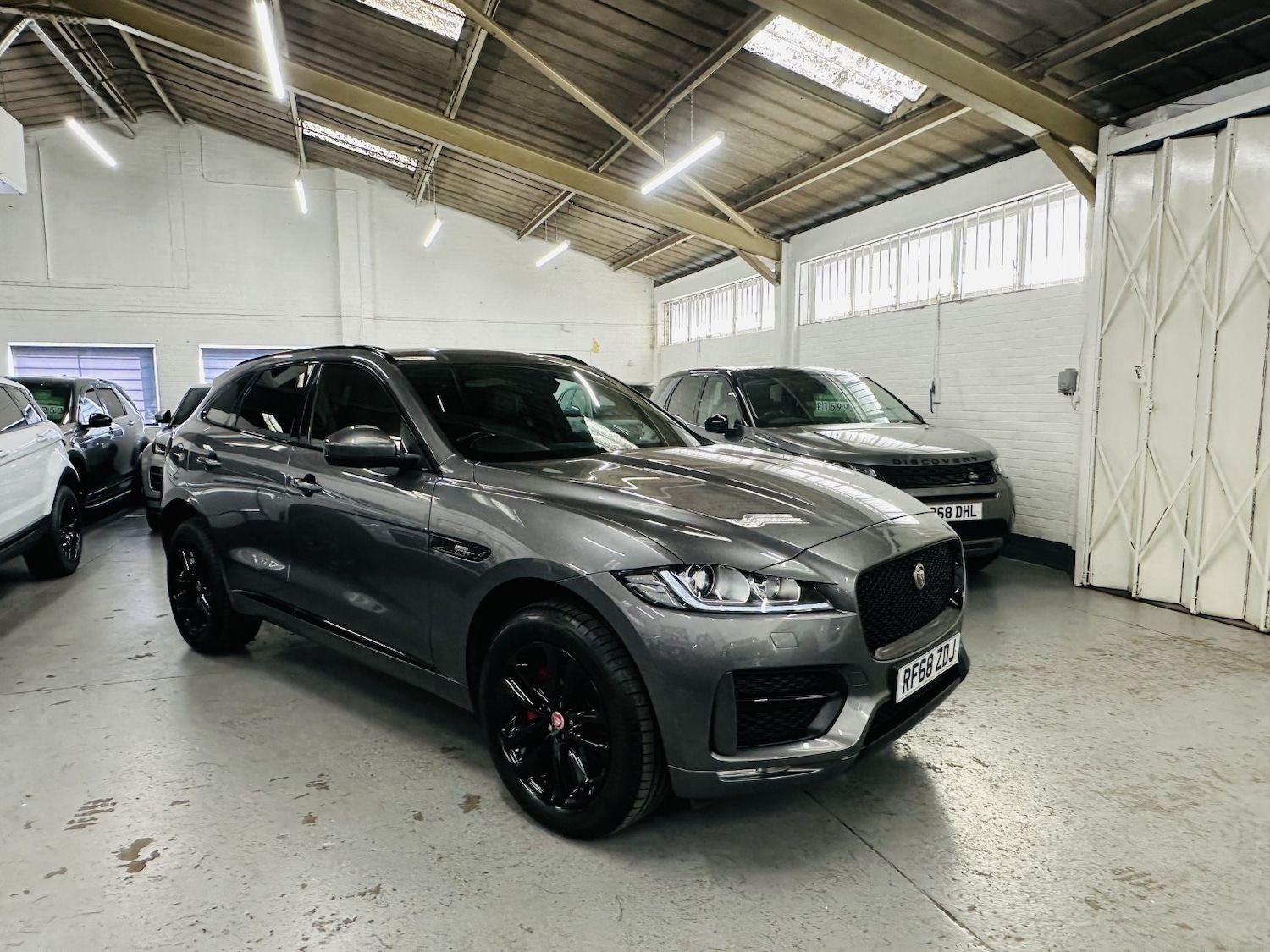 Used Jaguar F-Pace 2019 for sale - 78182977: Photo 79