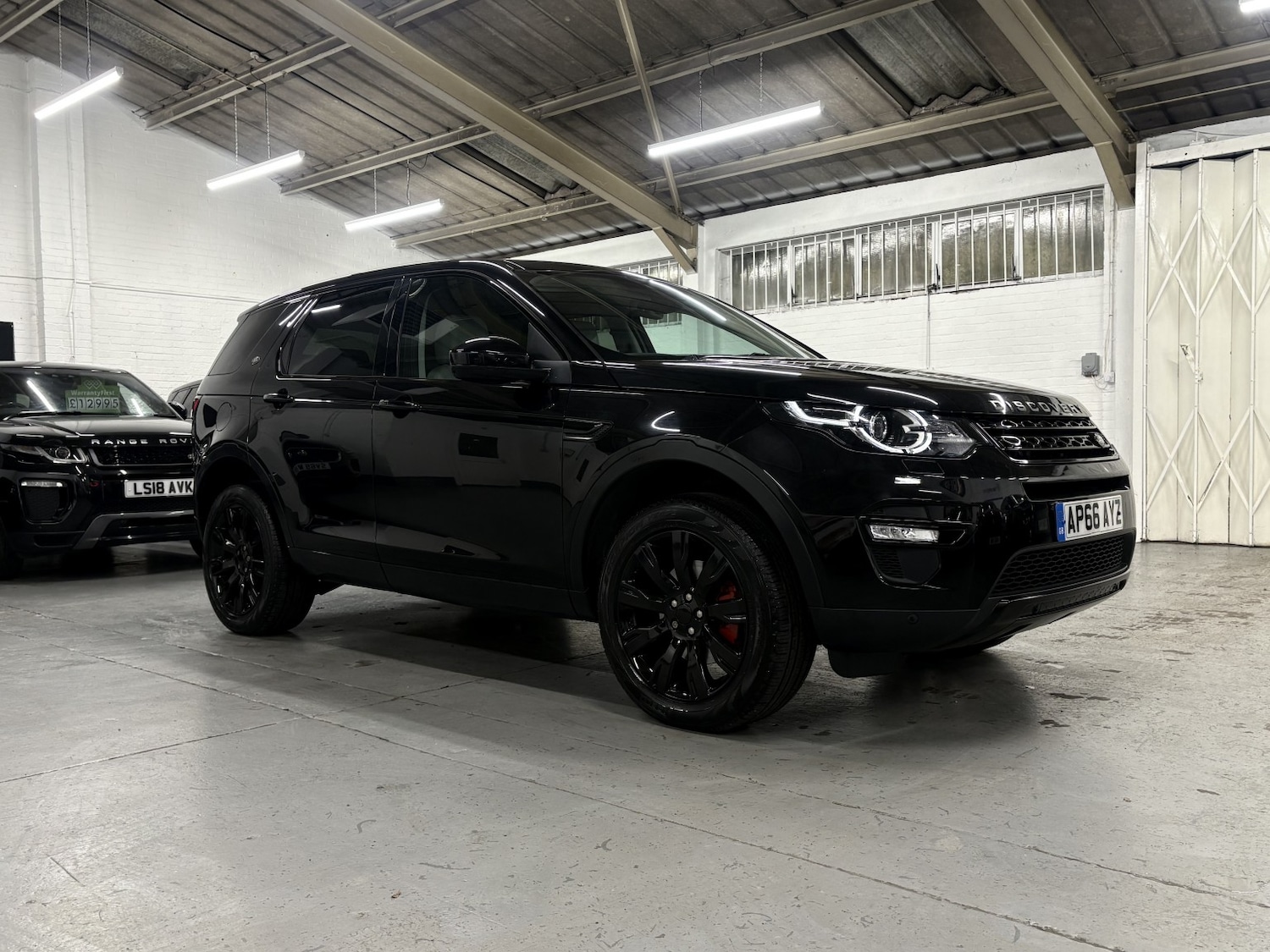 Used Land Rover Discovery Sport 2017 for sale - 77409504: Photo 12