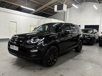 Used Land Rover Discovery Sport 2017 for sale - 77409504: Photo